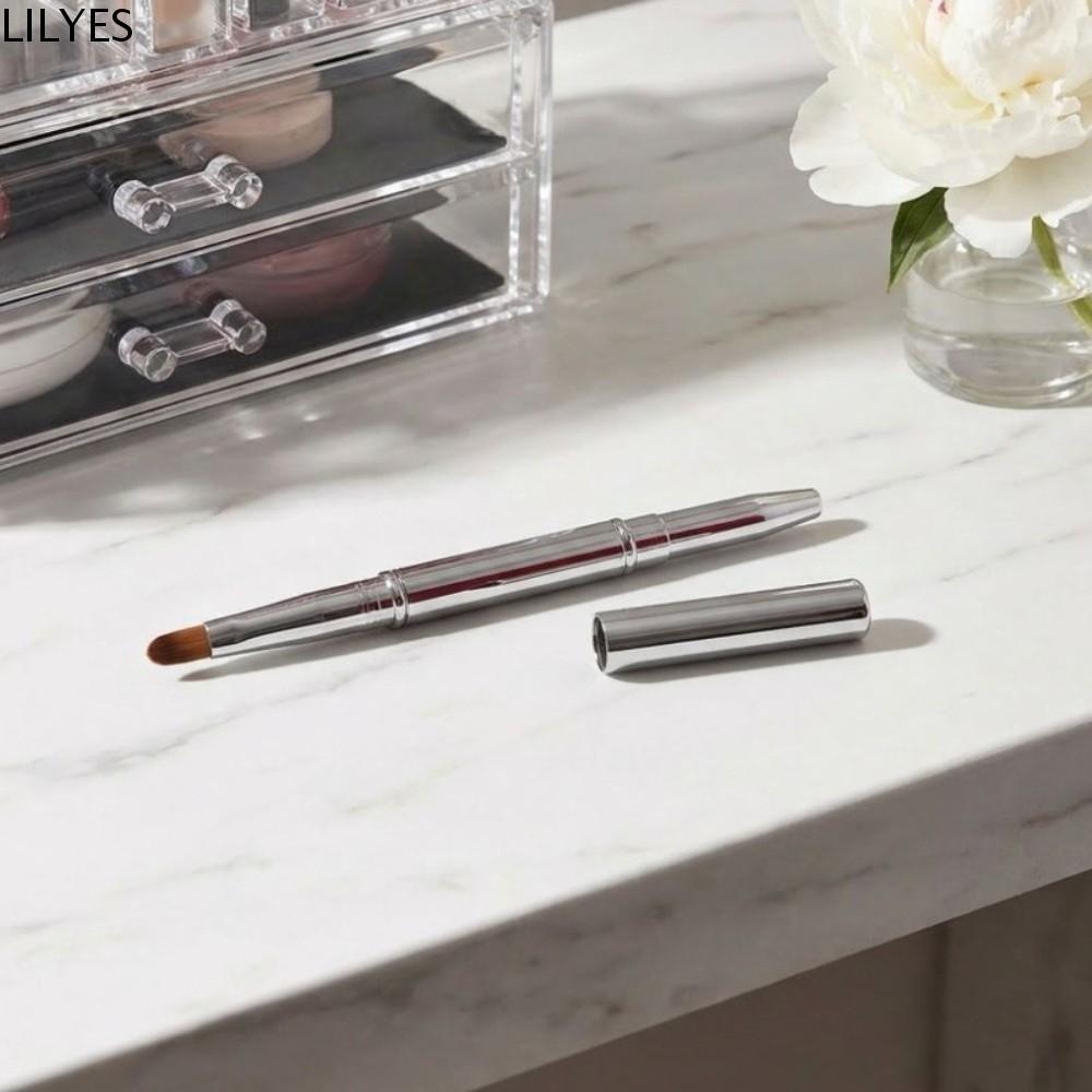 LILYES Lip Gloss Brush, Double-headed Lip Liner Retractable Lip Brush, Portable Concealer Brush Brow