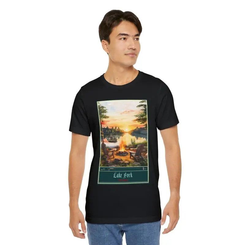 เสื้อยืดตกปลาและตั้งแคมป์ Lake Fork TX เหมาะสำหรับกิจกรรมกลางแจ้งและกีฬา