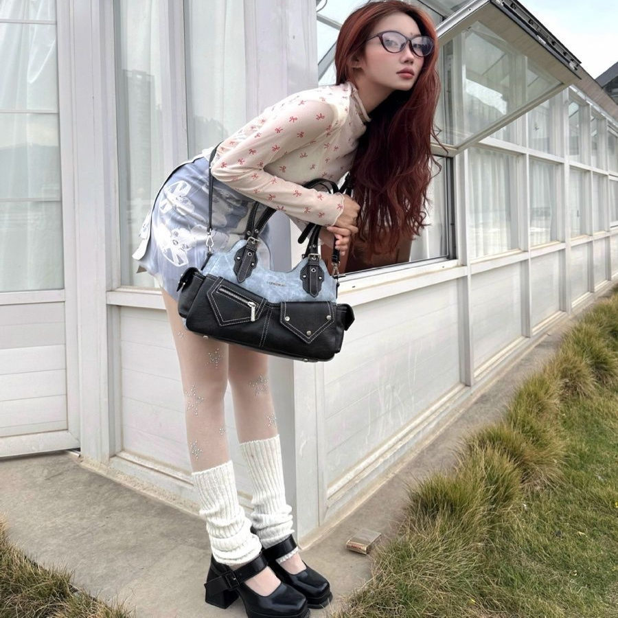 Niche Design Retro Contrast Color Denim Stitching One-Shoulder Underarm Portable Messenger Bag Femal