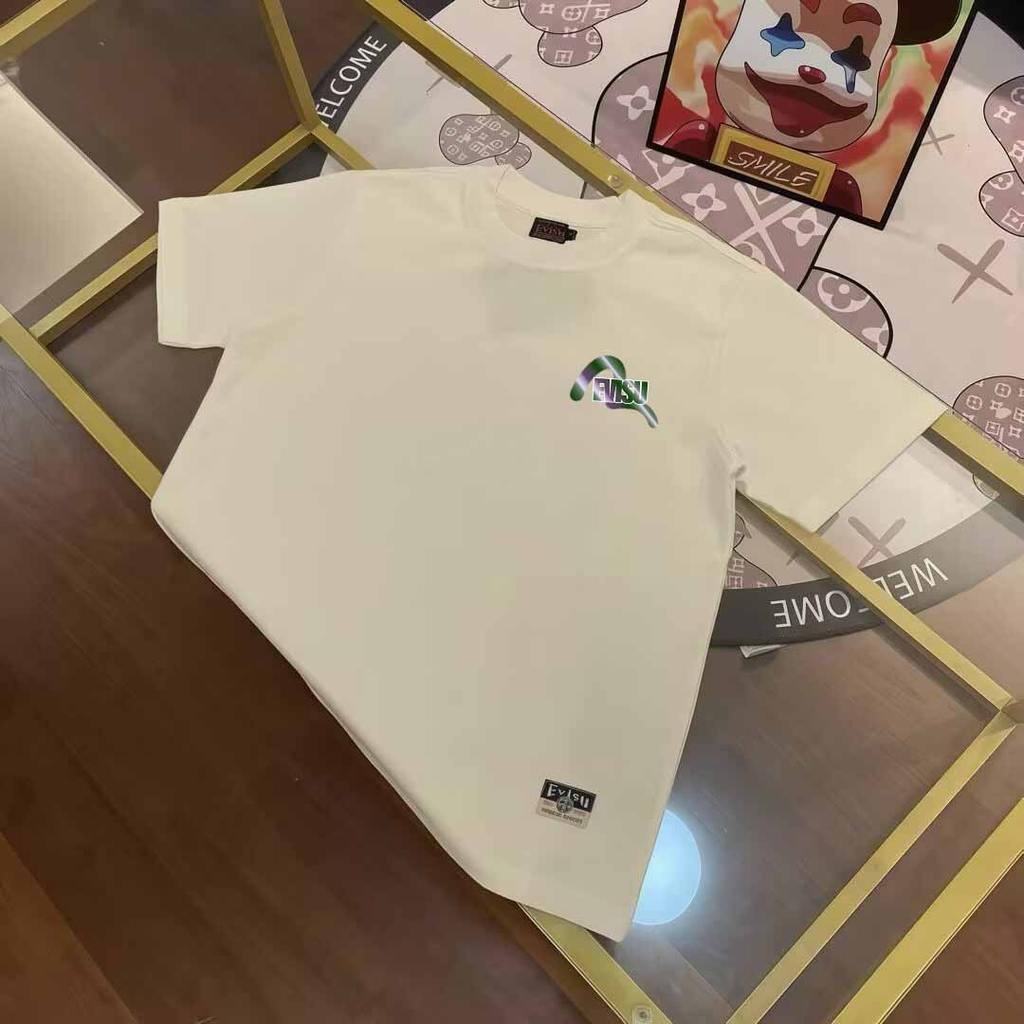 EVISU เสื้อยืดแขนสั้นผู้ชาย ต้นฤดูใบไม้ผลิ 2026 สไตล์ตะวันตก พิมพ์ลายสร้างสรรค์ ผ้าฝ้ายแท้ สลิมฟิต U