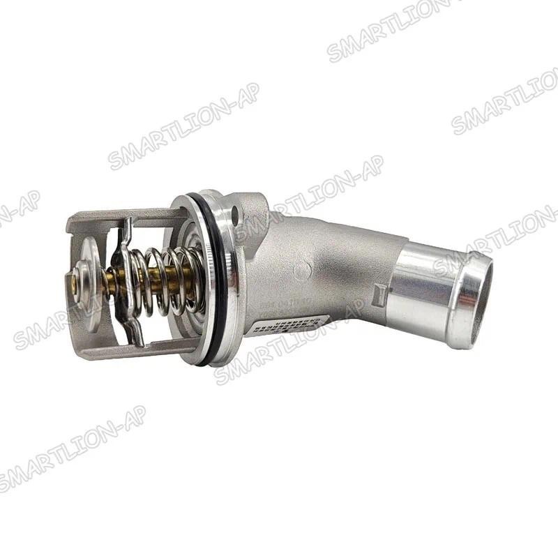 เทอร์โมสตัทน้ําทําความเย็น 06C121111C สําหรับ Audi A4 B6 Avant 2001-2004 3.0T A4 B6 Avant 2001-2004 