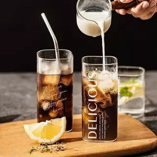 พร้อมส่ง! แก้วกาแฟ แก้วนมทรงสี่เหลี่ยมทนความร้อน ถ้วยนมเครื่องดื่มเย็น น้ำผลไม้ DELICIOUS glass แก้วทรงก้นโอ่ง