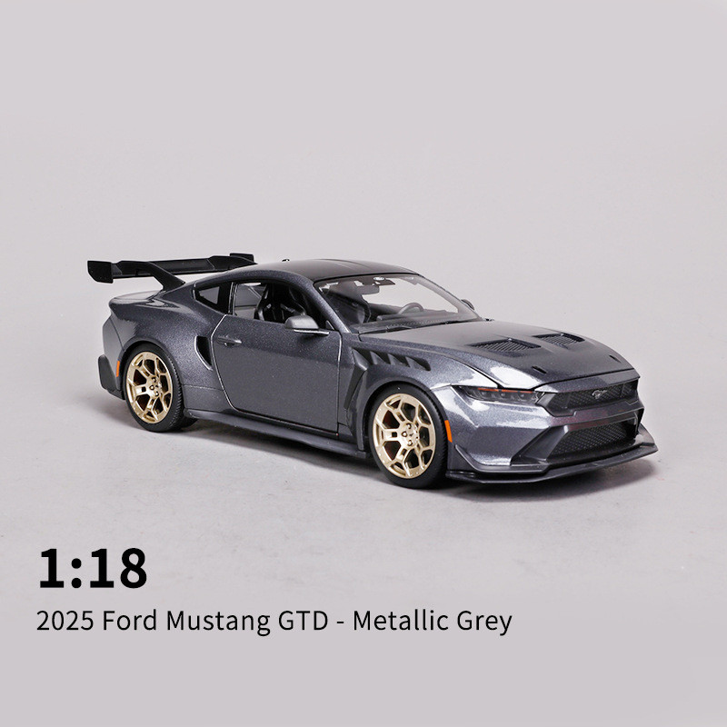 [โมเดลรถ] Maisto Meritor รูปที่ 1: 18 โมเดลรถโลหะผสม Ford Car Model Collection Boy Play Sports Car A