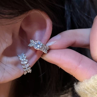 Niche Design Square Round Face Ear Cuffs Advanced Ear Clip Set No Piercing ต่างหูผู้หญิงสไตล์ใหม่