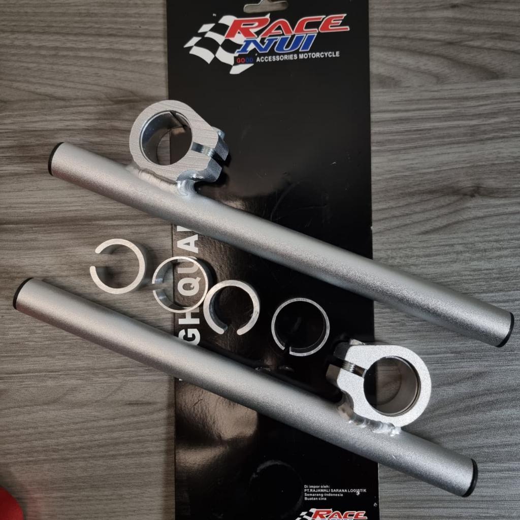 15 DEGREE DRAG CLIP HANDLEBAR 15 DEGREE FULL CNC CLIP HANDLEBAR สามารถใช้แล้วสําหรับ FU NINJA R NINJ