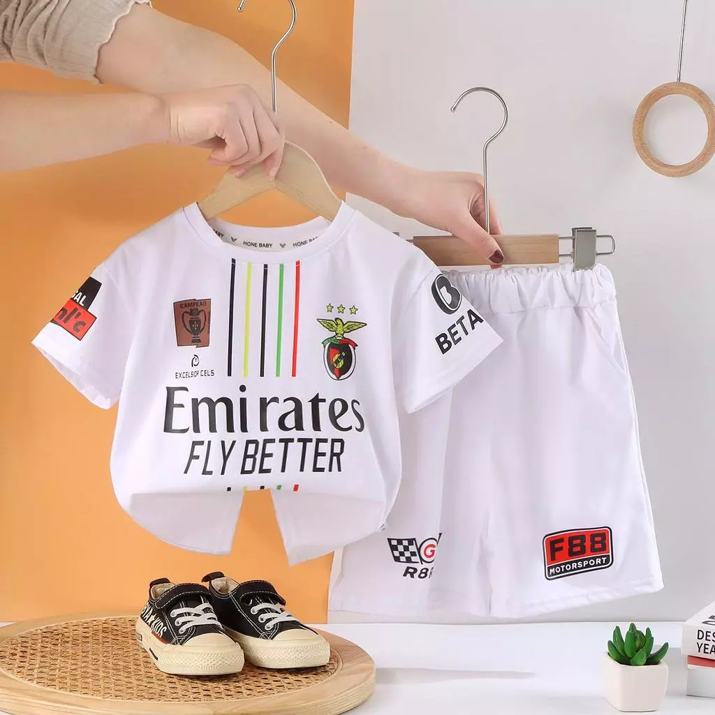 MooDeng Baby ชุดกีฬาเด็ก ชุดเซต เสื้อ กางเกง สีแดง สีขาว สีดำ เนื้อผ้าดี นุ่ม สำหนรับ 1-7ขวบ thumbnail 3