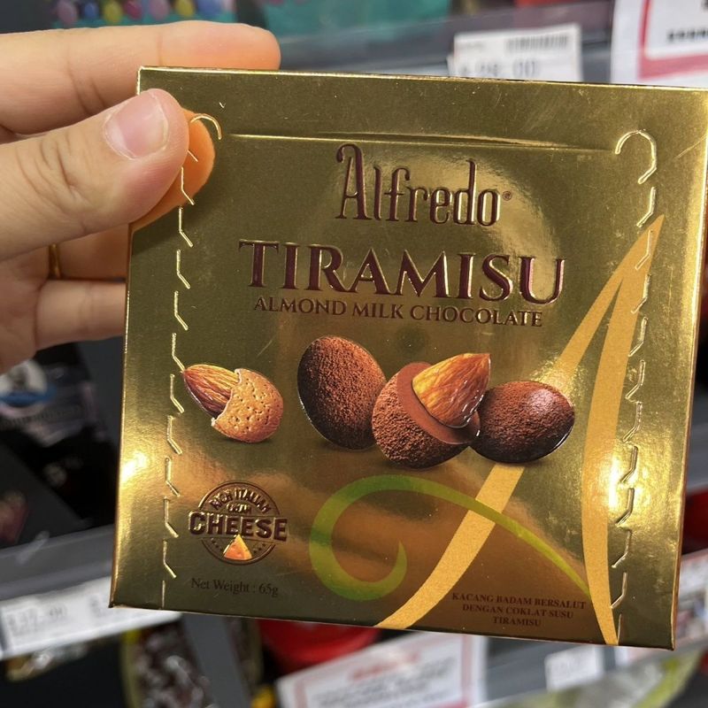 ฮ่องกงซื้อมาเลเซียนําเข้า Alfredo Alfredo Tiramisu Tonsu Tonsu Sandwich Dark Chocolate 1.26 fc