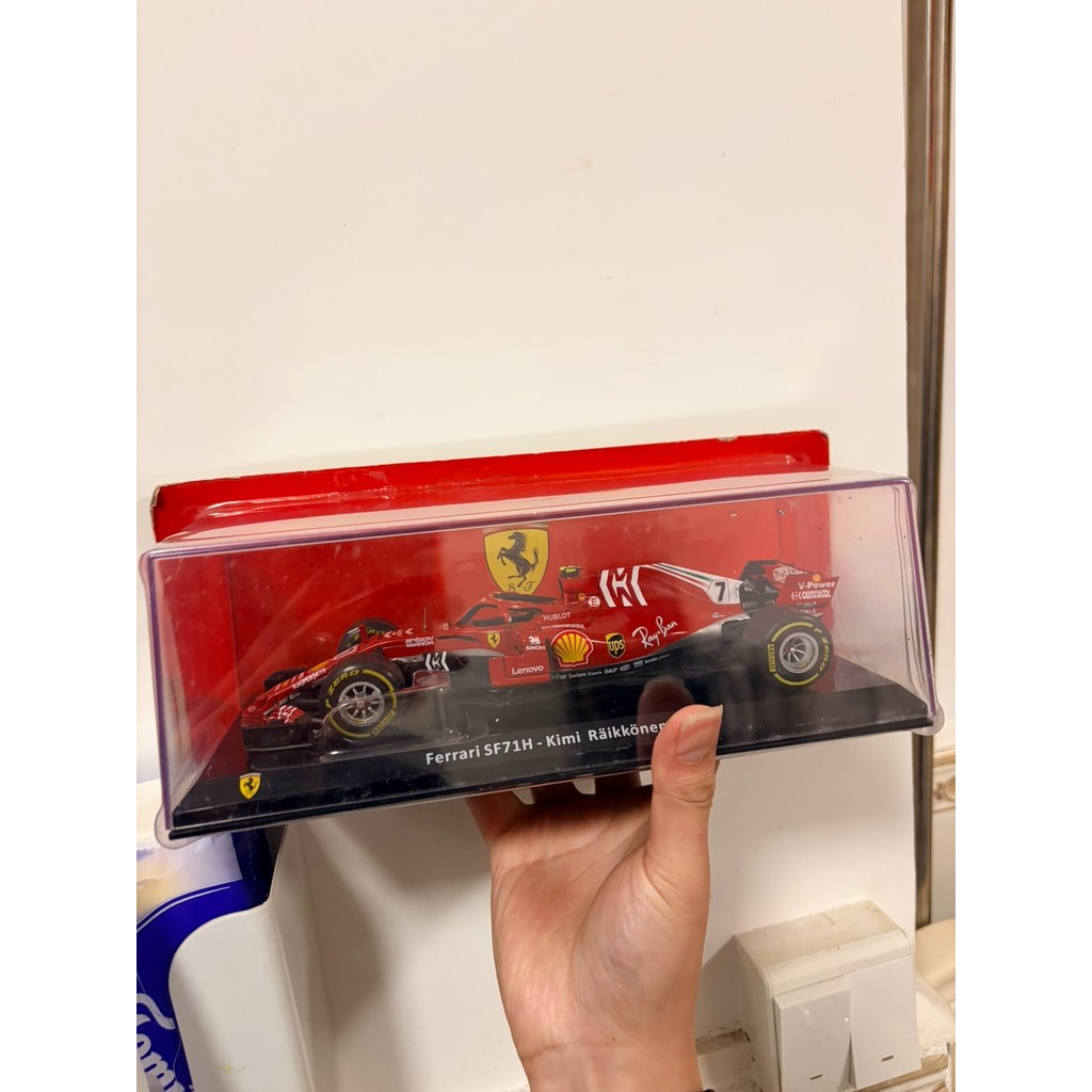 [คลังสินค้าพร้อม] Ferrari Kimi 1/24 Ferrari Fleet F1 SF71H 2018 Laconing วัสดุโลหะผสมพรีเมี่ยมพร้อมฝ