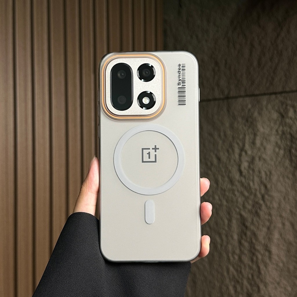 เคสโทรศัพท์สําหรับ OnePlus 15 13 12 13T 13S 13R 15R 13R 12R 11R 10R 9R Matte ฝาครอบแม่เหล็กโปร่งใสบาง Anti-fall ปลอก