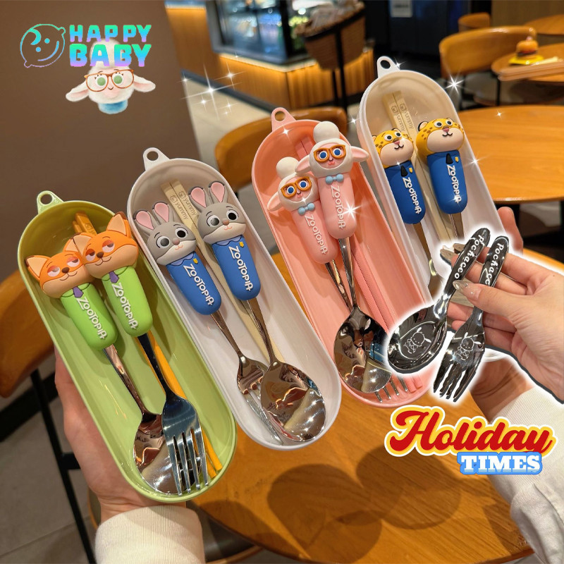 ชุดช้อนส้อมเด็ก 2 ชิ้น ช้อนส้อมลายการ์ตูน รูปแบบการ์ตูนน่ารัก ช้อน&ส้อมแสตนเลส พร้อมกล่องพกพาสะดวก