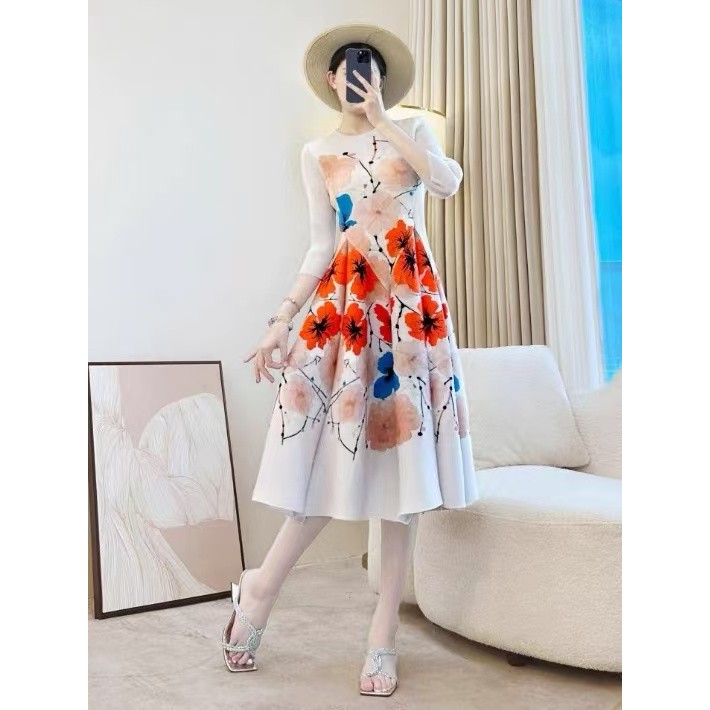 [2026 ใหม่] Elegant Ombre Pleated Dress ผู้หญิง Royal Vintage Slimming A-Line Bubble Hem