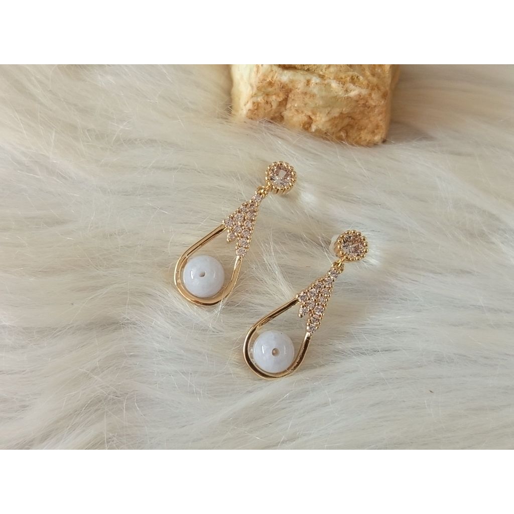 🍀 E045 - ต่างหูหยก Jadeite ธรรมชาติ 14K Gold plated ต่างหูสตั๊ด 天然A A 耳环  配货 14K金针耳