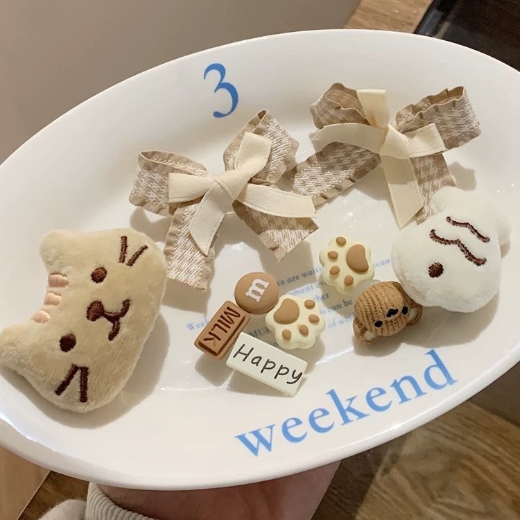 jibbitz crocs ของแทั jibbitz เหมาะสําหรับรองเท้าหลุมอุปกรณ์เสริมการ์ตูนน่ารักตุ๊กตาแมวปลารองเท้าดอกไ