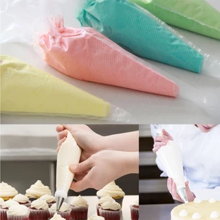 ส่งฟรี ถุงบีบครีมพลาสติกแบบใช้แล้วทิ้ง แบบหนาเหนียวพิเศษ มีให้เลือกซื้อ 3 ขนาด(S M L) ถุงบีบเค้ก ถุงบีบพลาสติก 100 ชิ้น
