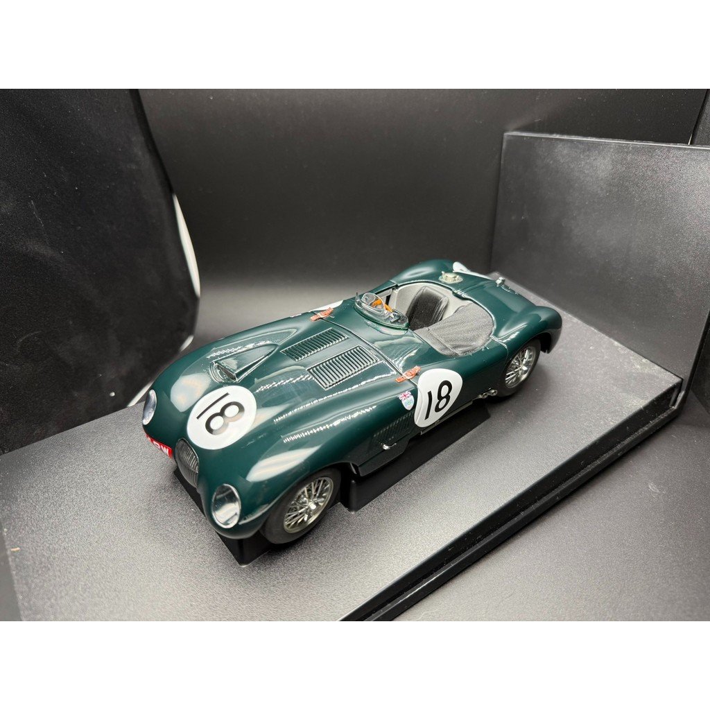 AutoArt 1/18 Jaguar C Type 1953 Le Man Champion No. 18 รถ Jaguar Ctype Non-Brand New Car Old Car All