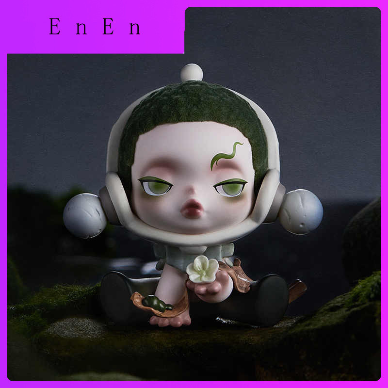 POPMART SKULLPANDA POPMART SKULLPANDA Figure Mystery Box Gift