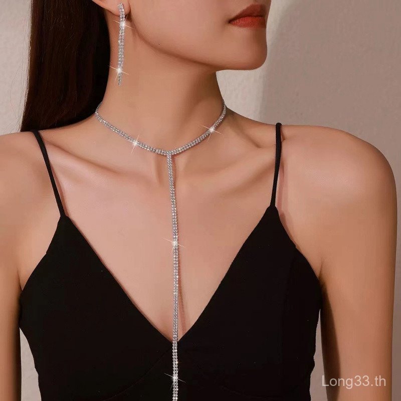 สร้อยคออุปกรณ์เสริมสร้อยคออุปกรณ์เสริมโซ่ไม่สม่ําเสมอสไตล์ High-End เซ็กซี่แฟชั่น All-Match ยาว T-Shaped สร้อยคอคริสตัล