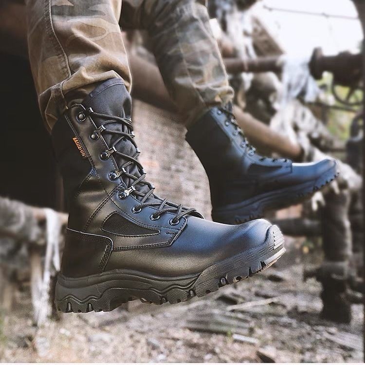 Ultra-Light Combat Boots Mens Security Tactical Combat Training Shoes Wool Style Marine Boots Martin