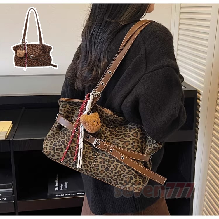 กระเป๋าโท้ตผู้หญิง Leopard Motif Bag / Leopard Motif Tote Bag Quality Leopard Bag กระเป๋าสะพายแฟชั่น