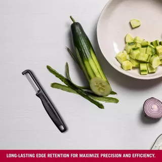 Victorinox Iota Peeler Straight Double Edge มีดปอก มีดปอกเปลือก ผักและผลไม้ มีดปอกผลไม้ แบบใบมีดเรียบ (6.0942)