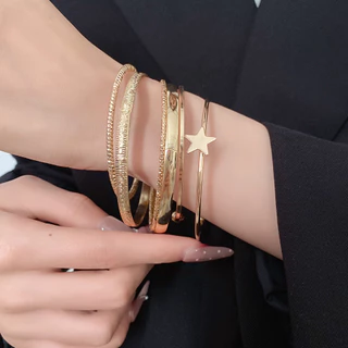 เซ็ตสร้อยข้อมือ 5 ชิ้นสไตล์วินเทจดีไซน์คลาสสิคยูนิเซกซ์ใส่ได้ทุกเพศเทรนด์2026