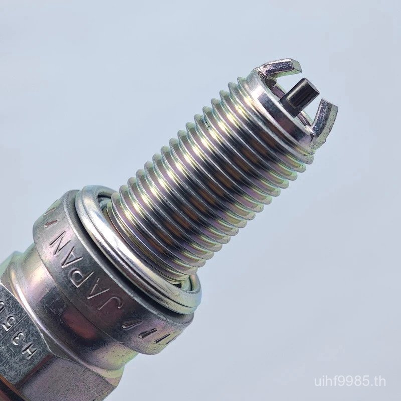 หัวเทียน NGK ดั้งเดิม MAR9A-J 6869 เหมาะสําหรับ DUCATI 1098 821 Hacker Tail Speed Devil OEM 67040451