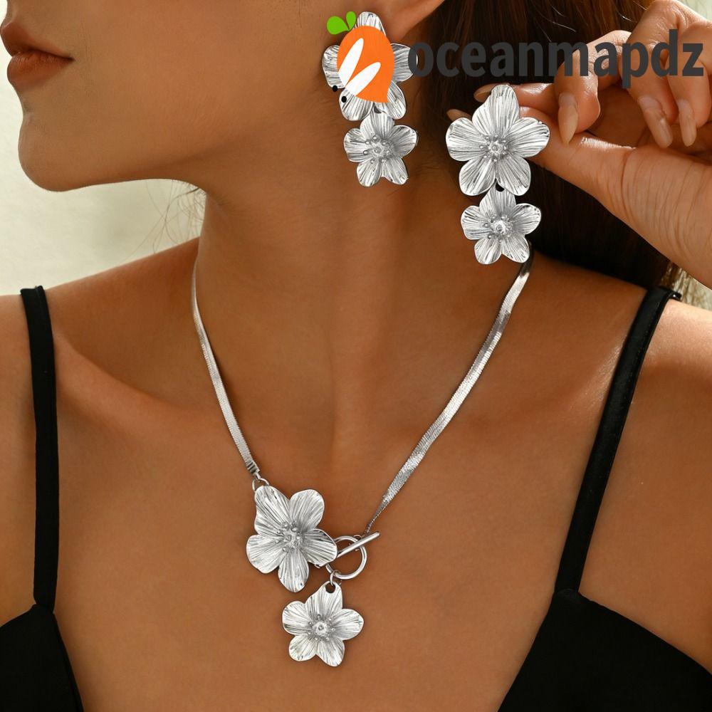 ชุดเครื่องประดับดอกไม้ 3ชิ้น/เซ็ต: ต่างหูและจี้สร้อยคอย้อนยุค สไตล์เหล็กOT โซ่สร้อยคอมืองู