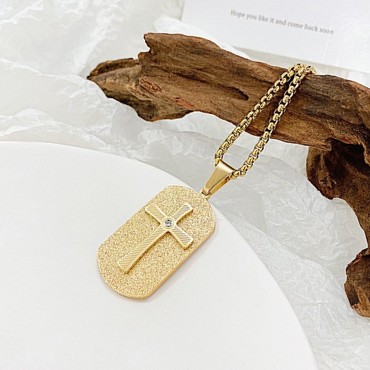 สร้อยคอจี้ไขว้ทรงเรขาคณิตชุบทองที่ทันสมัยและสง่างามจากสแตนเลส 316 ลิตรพร้อมเพชรเซอร์โคเนียพราวดีไซน์