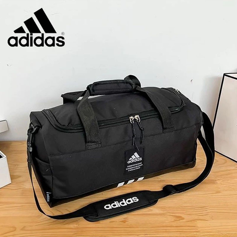 P335 Adidas กระเป๋าเดินทางแฟชั่นความจุขนาดใหญ่สำหรับผู้ชายและผู้หญิง(ความกว้าง45ซม.สูง23ซม) Backpacks