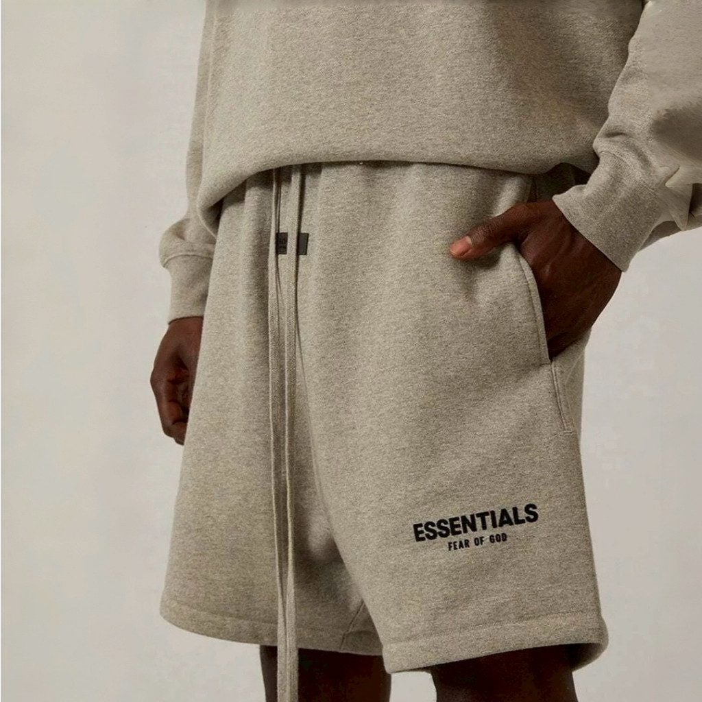 【ของแท้ 100 %】ลดล้างสต๊อก FEAR OF GOD ESSENTIALS  Sweat Shorts SS22  ใส่สบาย พร้อมส่ง - รูปที่ 2