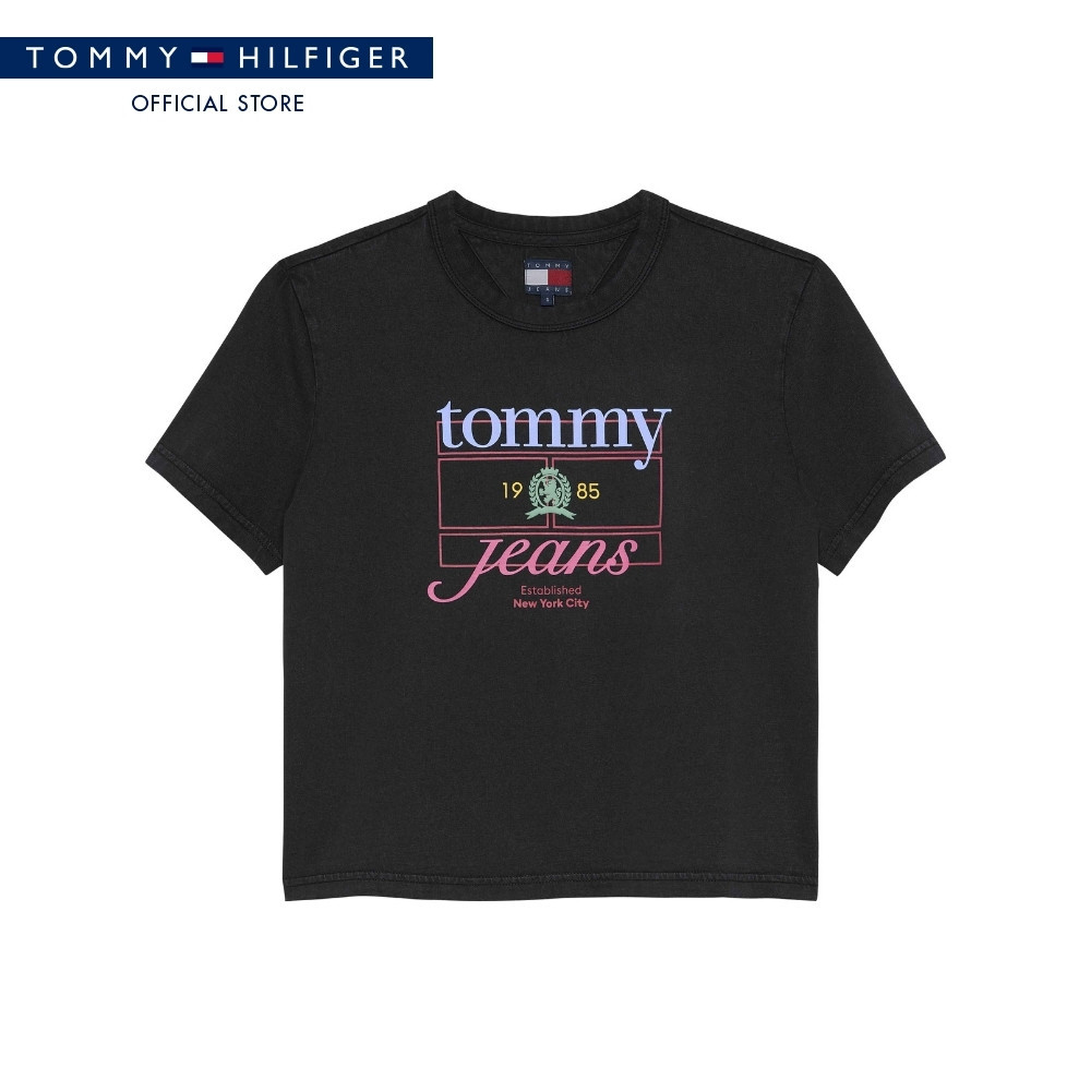 Tommy Hilfiger เสื้อยืด ผู้หญิง รุ่น DW0DW21533 BDS – สีดำ ทรง Regular