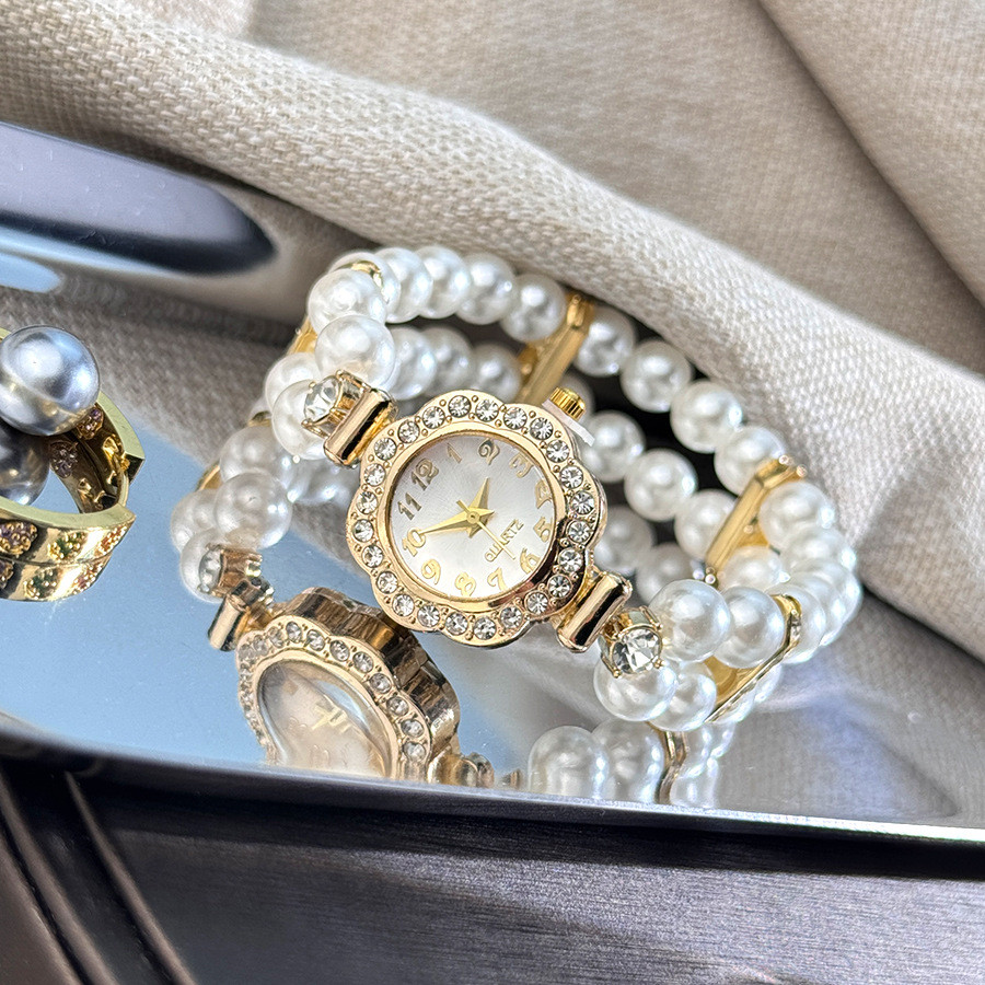 นาฬิกาผู้หญิงหน้าปัดขนาดเล็ก Double-row Pearl Diamond-encrusted Elastic Strap นาฬิกาข้อมือ Simple Light หรูหราแฟชั่นนาฬิกาควอตซ์สําหรับผู้หญิง
