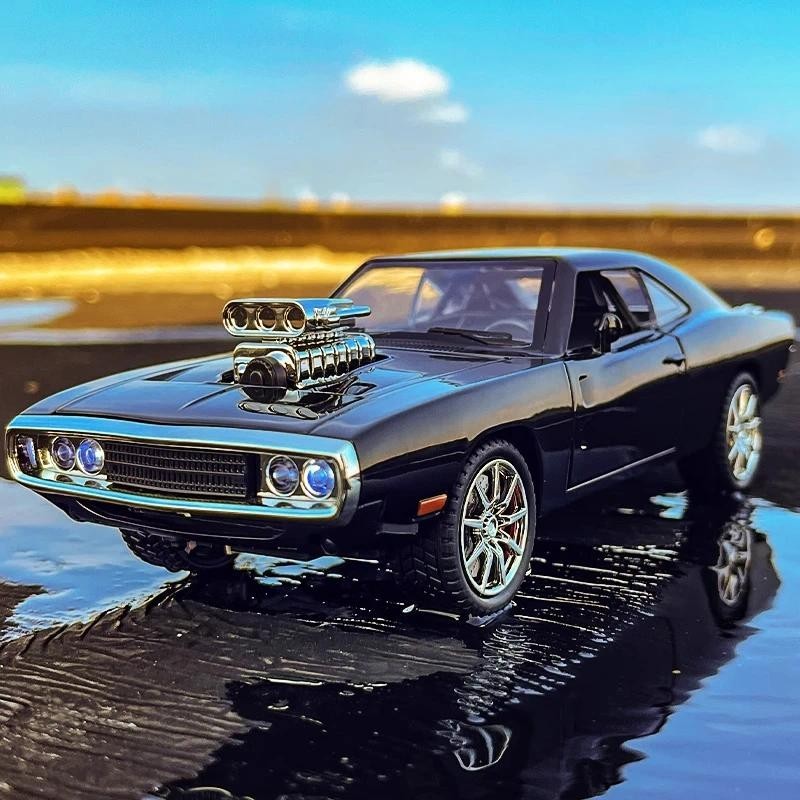 1:24 1970 Dodge Charger R/Tกล้ามเนื้อรถFast & FuriousโลหะผสมDiecasts & Toyรถเสียงและแสงของเล่นรถสําห
