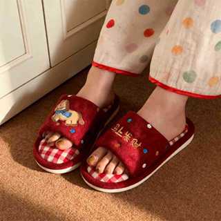 รองเท้าแตะสไตล์ใหม่สีแดงสำหรับผู้หญิง สวมใส่ง่าย เหมาะสำหรับ…