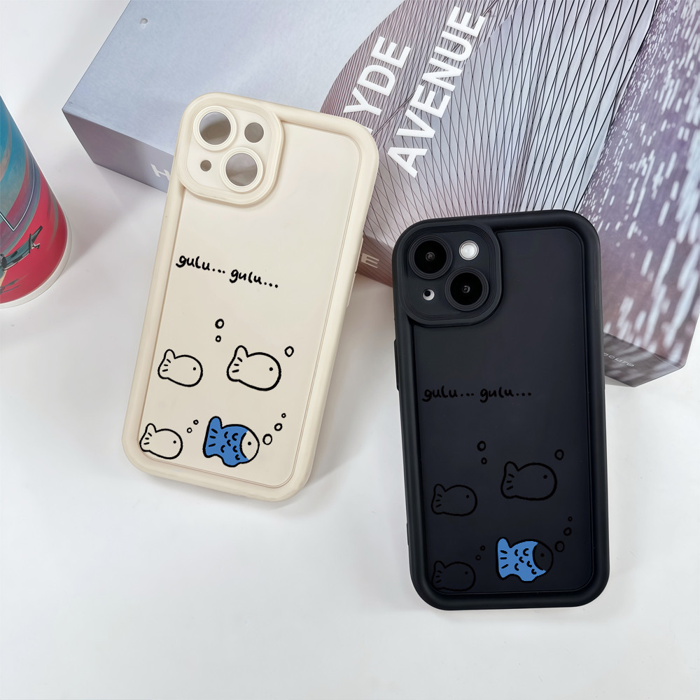 ✨จัดส่งฟรีในพื้นที่✨เคสโทรศัพท์ปลาน้อยว่ายน้ำสำหรับ iPhone 16 14 15 13 11 6 7 8 plus pro pro max วัสดุ TPU