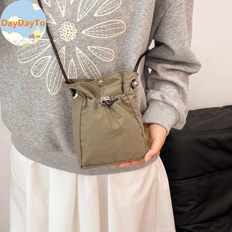 DayDayTo Nylon Crossbody Bag Soft Mini Phone Wallet Multifunctional Square Shoulder Bag Canvas Purse