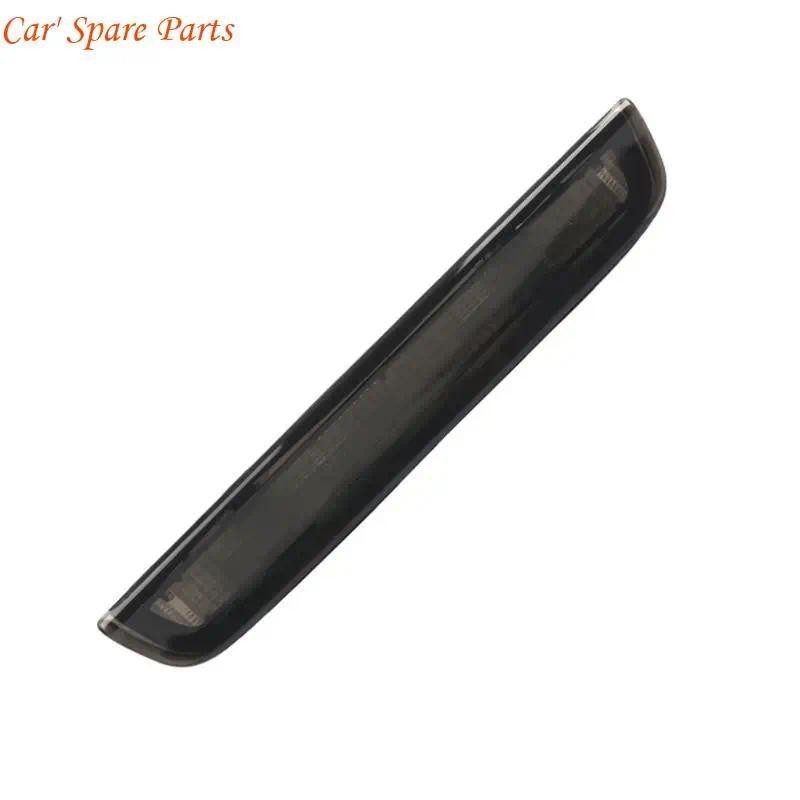 Y4UA Quick Response ระดับสูง LED ไฟท้ายด้านหลังเบรคสําหรับ Mk3 Hatchback 81570-0D152