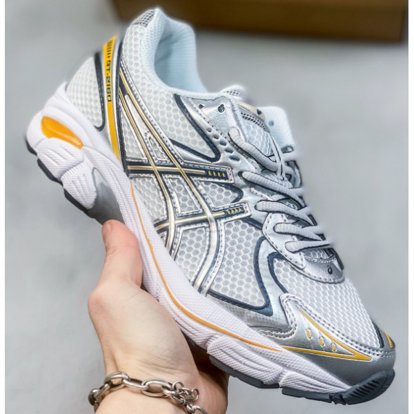 รองเท้าวิ่ง ASICS GT-2000 11 Super Wide Last สำหรับผู้ชาย (โมเดล 1011B476-004)