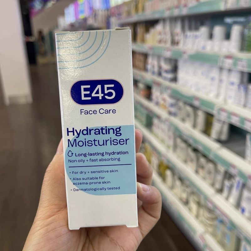 พร้อมสต็อก UK E45 Cream Dry Sensitive Skin Facial Moisturizer Soothing Moisturizing Anti-allergenic 