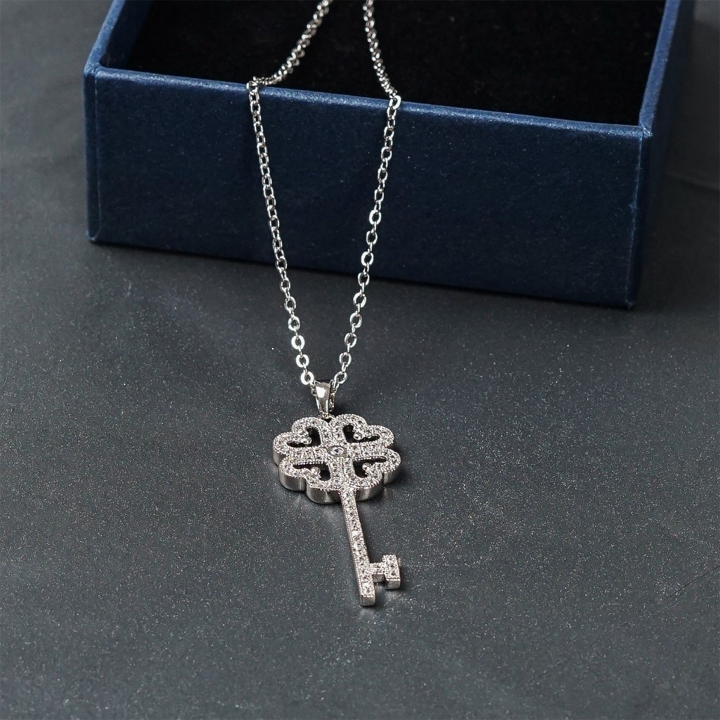 สร้อยคอจี้กุญแจลายแฟชั่นหรูหรา,อุปกรณ์เครื่องประดับ ลูกบาศก์ z อิร์โคเนีย คุณภาพสูงสําหรับผู้หญิงหรู