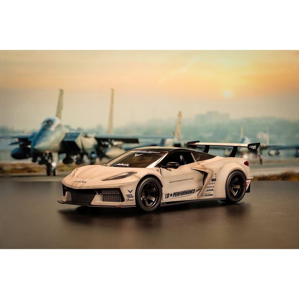 [สต๊อกพร้อม] Liberty Walk Liberty Walk Calvit C8-Fighter Special Edition Liberty Walk Calvit C8 รวมส