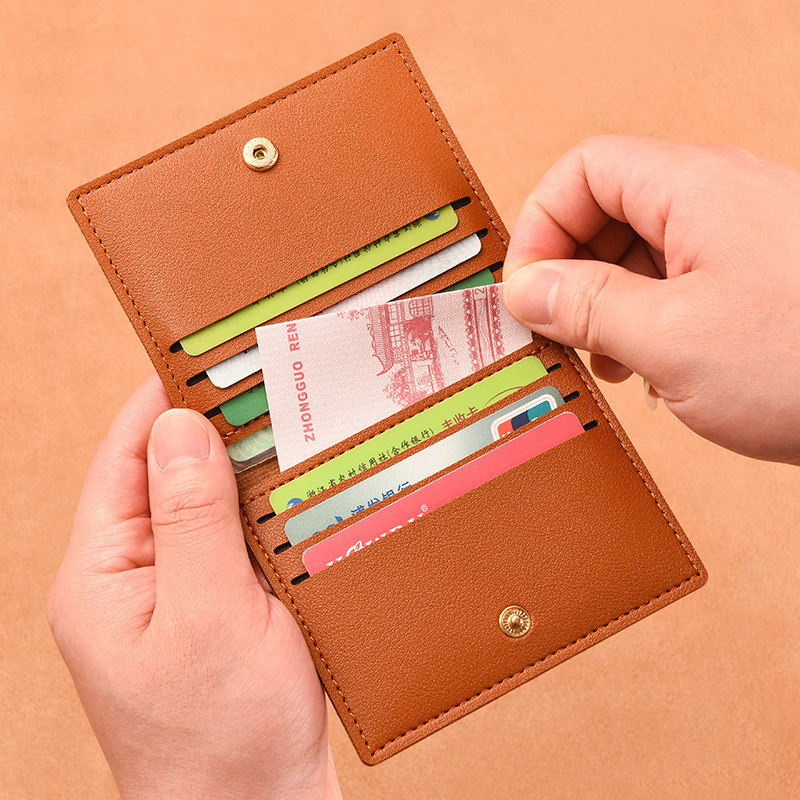 bester brand กระเป๋ (Forever young) Small Bank Simple Lightweight Anti-Degaussing Card Holder