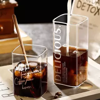 พร้อมส่ง! แก้วกาแฟ แก้วนมทรงสี่เหลี่ยมทนความร้อน ถ้วยนมเครื่องดื่มเย็น น้ำผลไม้ DELICIOUS glass แก้วทรงก้นโอ่ง