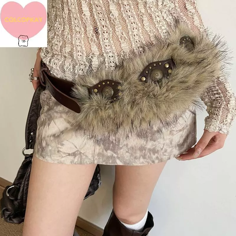 เข็มขัดหนังขนสัตว์ Faux Fur สไตล์เกาหลีสำหรับกางเกงยีนส์ ดีไซน์ Y2K