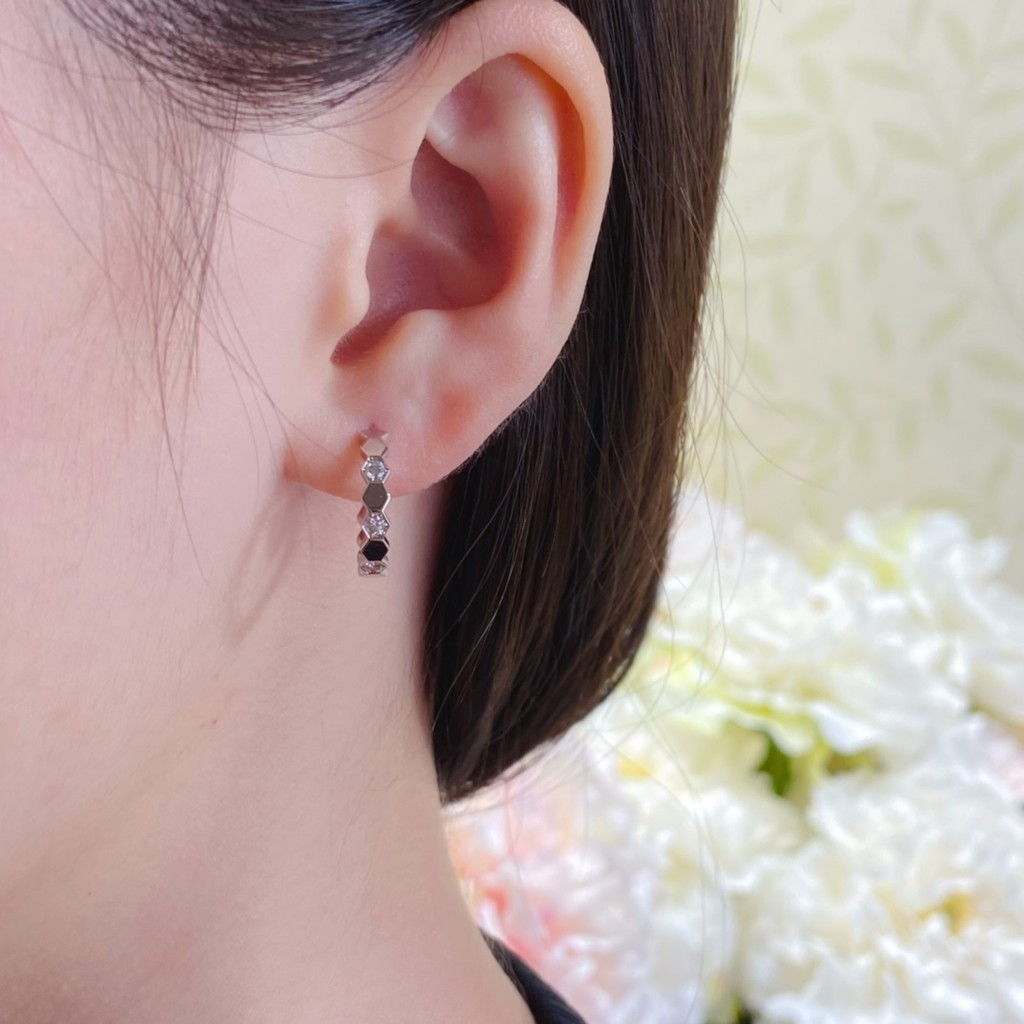 ต่างหูออกแบบรังผึ้ง Mijin Plated สวยงามหรูหรา