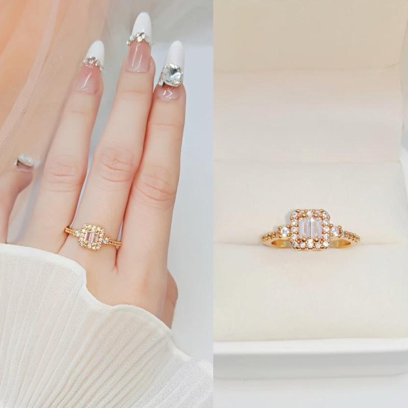 แหวนไทเทเนียมผู้หญิงทรงสี่เหลี่ยมเรียบง่าย C235BB