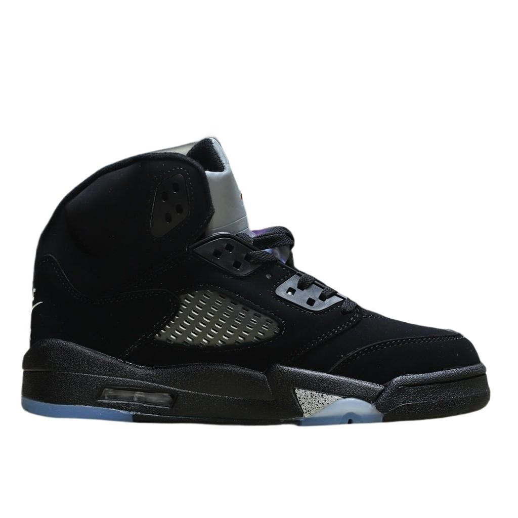 รองเท้าบาสเก็ตบอลย้อนยุค Lelejia AJ5