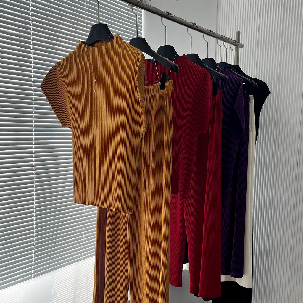 Impulse Style Miyake Early Spring สไตล์ญี่ปุ่นเสื้อยืดจีบแฟชั่น Stand-Up Collar Age-Reduction All-Match สีทึบสั้น-