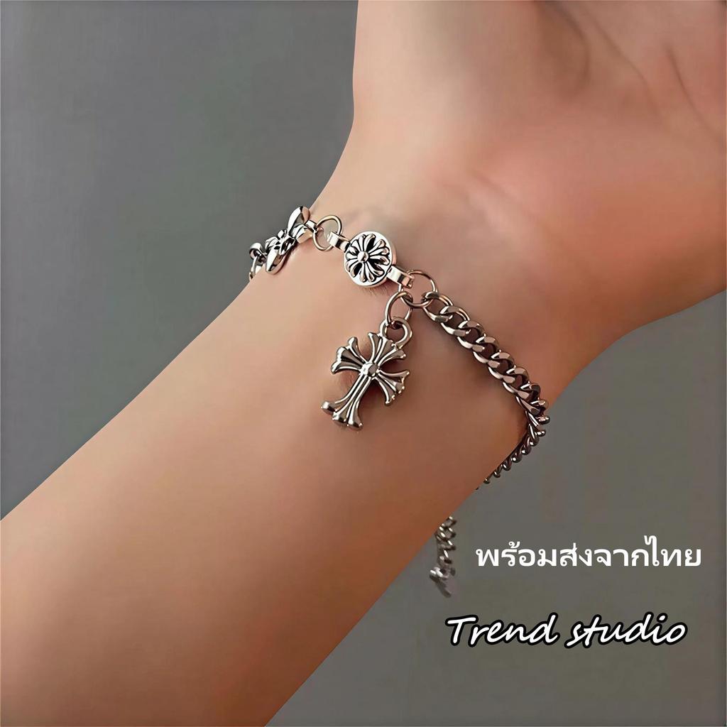 กำไลข้อมือรูปไม้กางเขนสุดเก๋ กำไลข้อมือดีไซน์ไม่ซ้ำใครและสวยงามประณีต กำไลข้อมือหลากหลายสไตล์