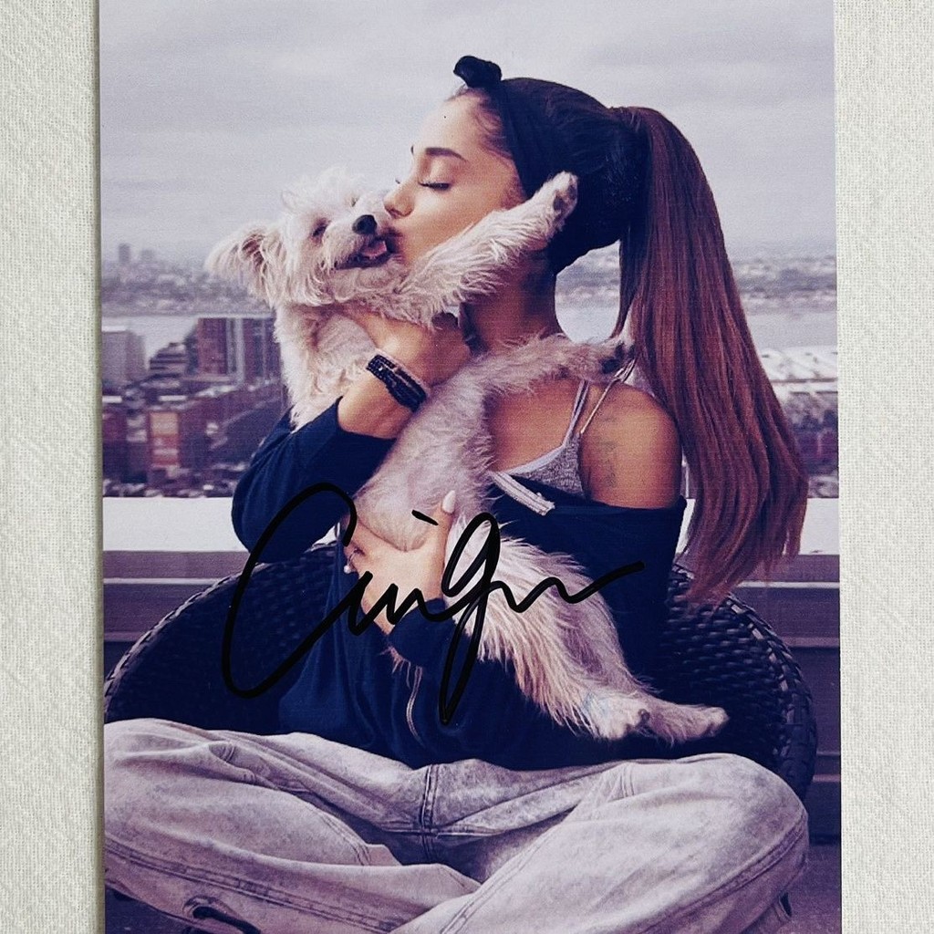 Ariana Grande Ariana Grande Signature ภาพถ่ายส่งเสริมการขาย 20 ซม. ของขวัญไม่พิมพ์ 3.28